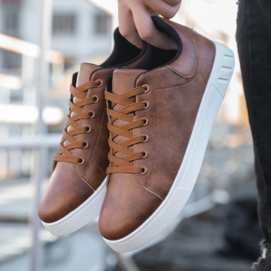 Men's Lace-Up Leather Trainers