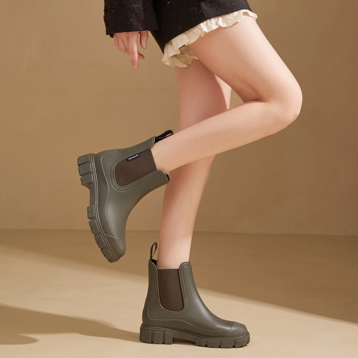 Women's Waterproof Chunky Sole Chelsea Boots